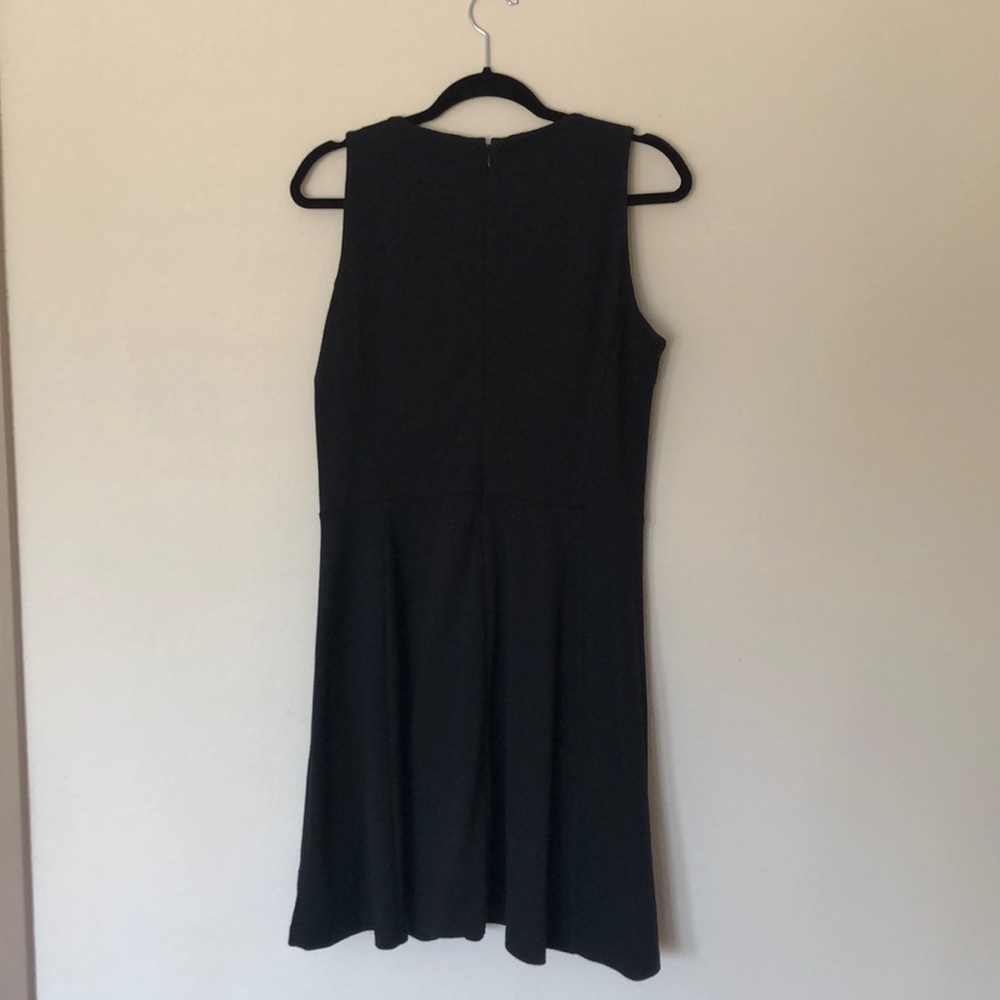 Black Dress - Picture 6 of 6